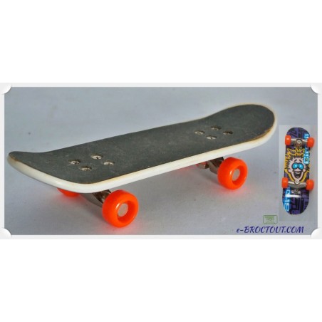 copy of Mini Finger Skateboard - Gallea Momolu Darkstar Armorlight - Tech Deck