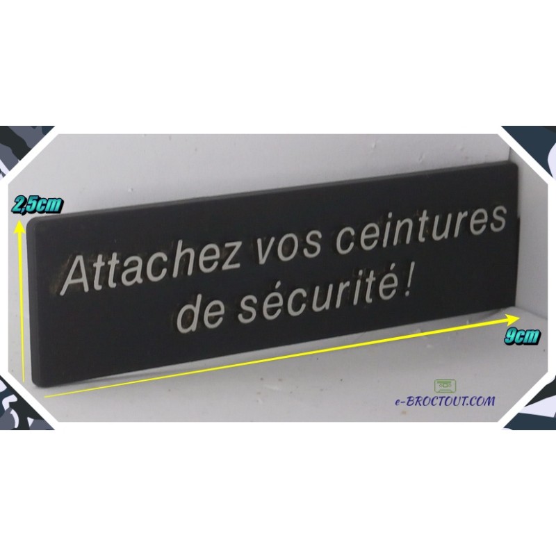 Plaquette sécurité routière - attachez vos ceintures de sécurité