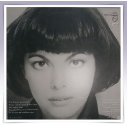 Mireille MATHIEU :  Un peu, beaucoup, passionnément