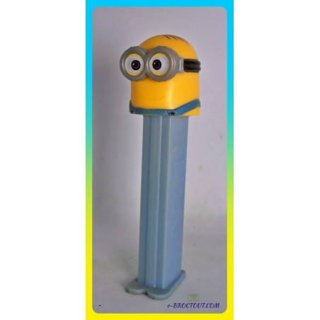 Figurine Série Moi Moche Et Méchant (Despicable Me) - Distributeur Pez - Minion Dave Bras Bleu - 2015