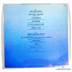 The BEATLES : The Beatles First and Tony Sheridan - Disque d'Or