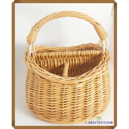 Panier en osier compartimenté