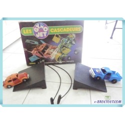 Boite de jeu Gyro jet les cascadeurs : voitures explosives coccinelle et pick up - Meccano 1978