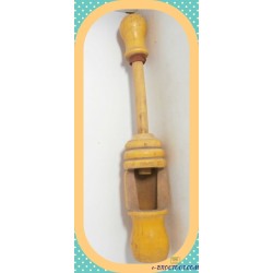 Bouchonneuse À Vin En Bois Massif - Années 50