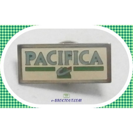 Pin's Série Assurances - Pacifica - Crédit Agricole