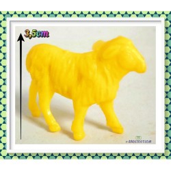 Figurine les Animaux de la Ferme - Le mouton - Monochrome jaune - Vintage