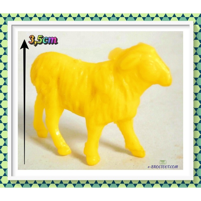 Figurine les Animaux de la Ferme - Le mouton - Monochrome jaune - Vintage