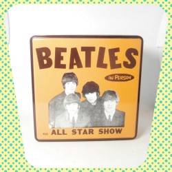 Boite métallique The BEATLES Shea Stadium - 2009