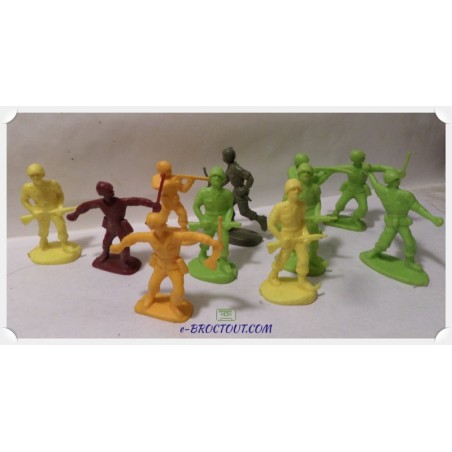 Lot De Figurines Monochromes Soldats 2ème Guerre Mondiale - Années 80