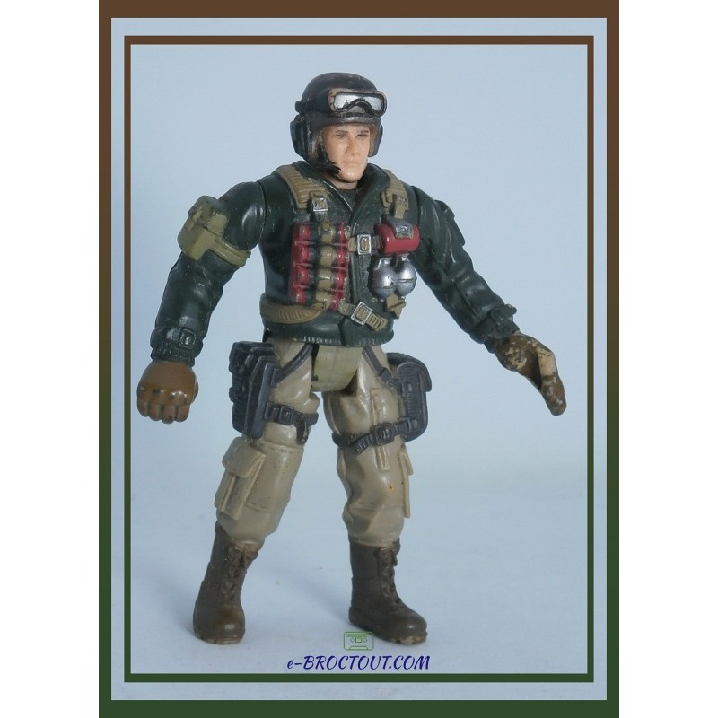 soldier trooper commander